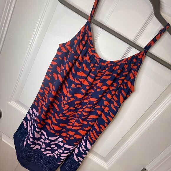 Two 2 lot bundle Cabi sleeveless small blouses - Picture 2 of 14